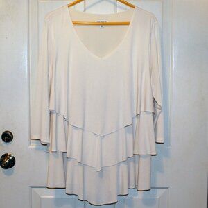 Susan Graver Size 1X Ivory Liquid Knit chevron tiered top